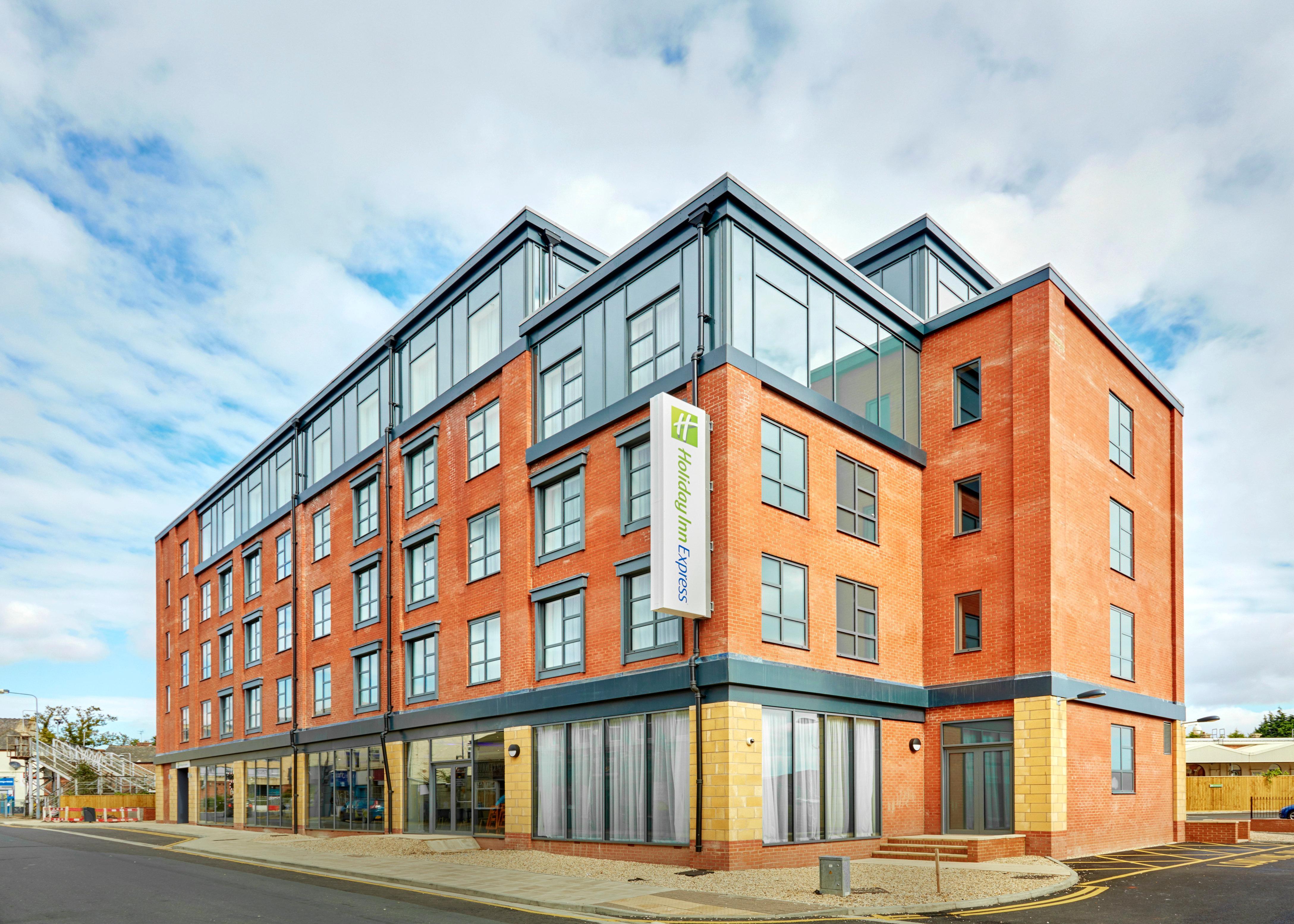 Holiday Inn Express Grimsby By Ihg Eksteriør billede