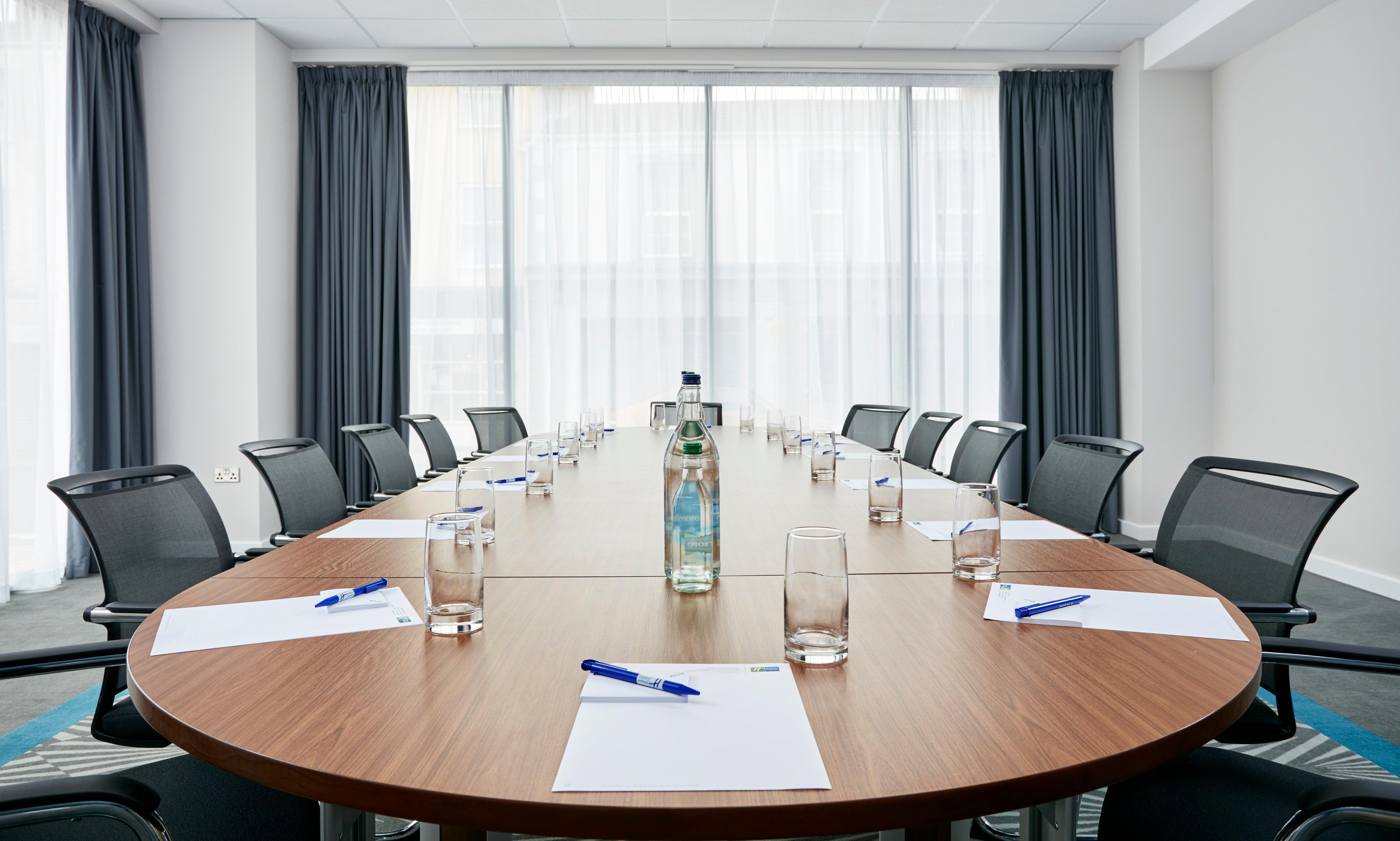 Holiday Inn Express Grimsby By Ihg Eksteriør billede